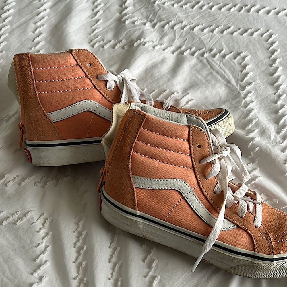 cute Salmond colored shoes for girls in size 3